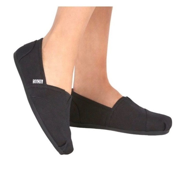 BOBS  Skechers - Peace and Love Casual Slip-On Flats from Finish Line 6.5 - Picture 1 of 7